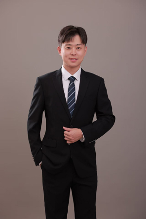 葡萄酒学院 马飞.jpg